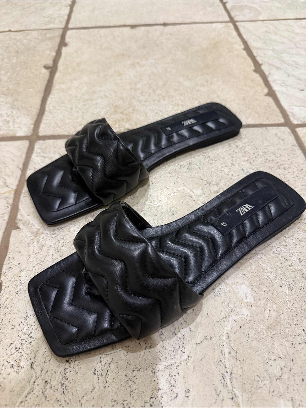 Zara Black Quilted Chevron Slide Sandals